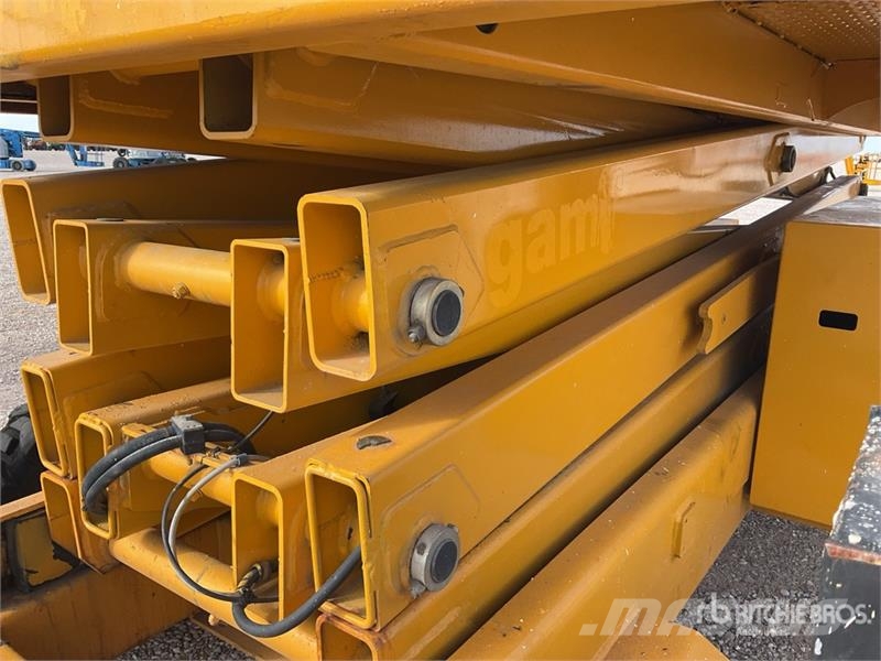 Haulotte H12SX 4x4 Diesel Scissor Lift رافعات مقصية الشكل