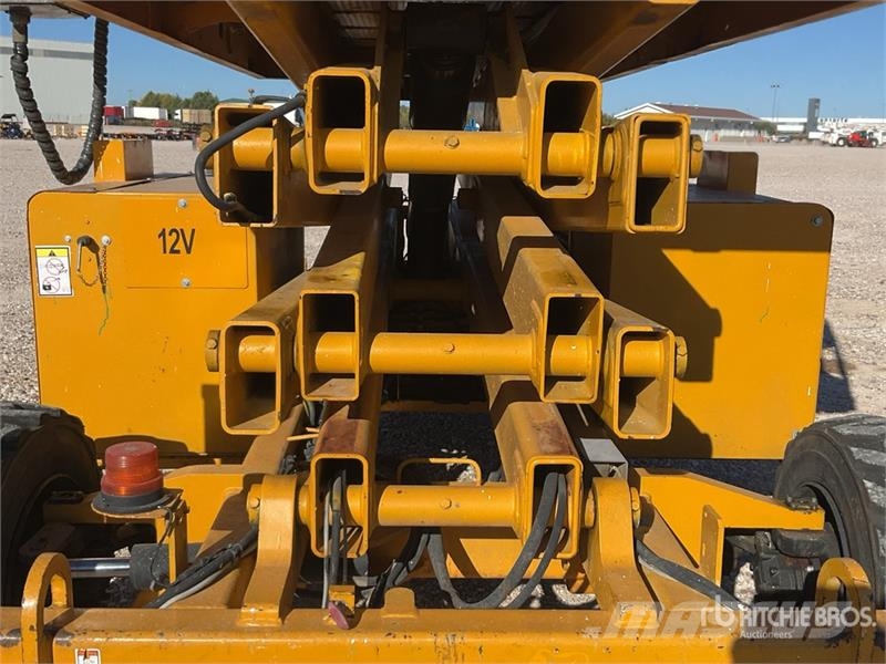 Haulotte H12SX 4x4 Diesel Scissor Lift Scissor lifts