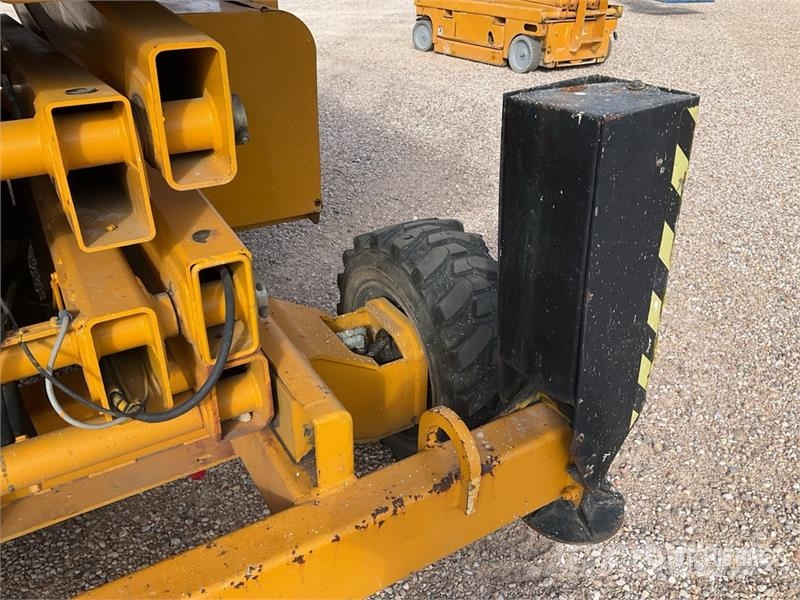 Haulotte H12SX 4x4 Diesel Scissor Lift رافعات مقصية الشكل