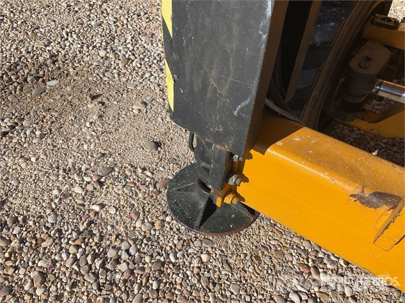 Haulotte H12SX 4x4 Diesel Scissor Lift Scissor lifts