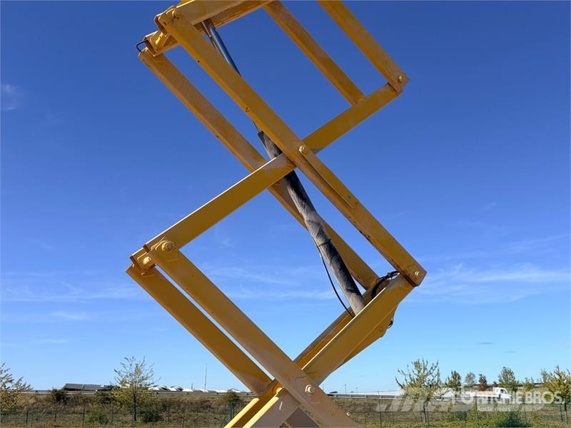 Haulotte H15SX 4x4 Scissor Lift Schaarhoogwerkers