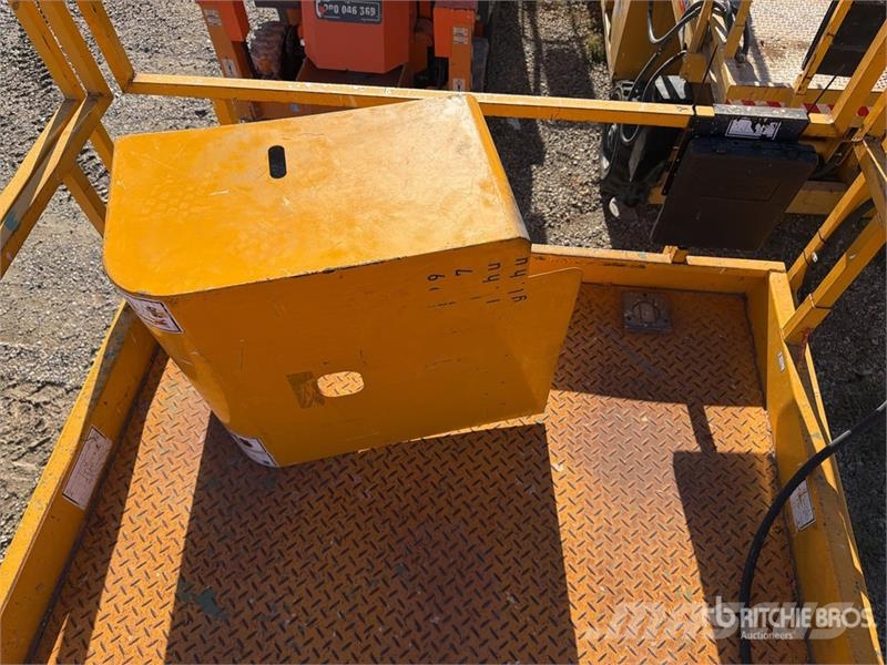 Haulotte H18S XL 4x4 Scissor Lift رافعات مقصية الشكل