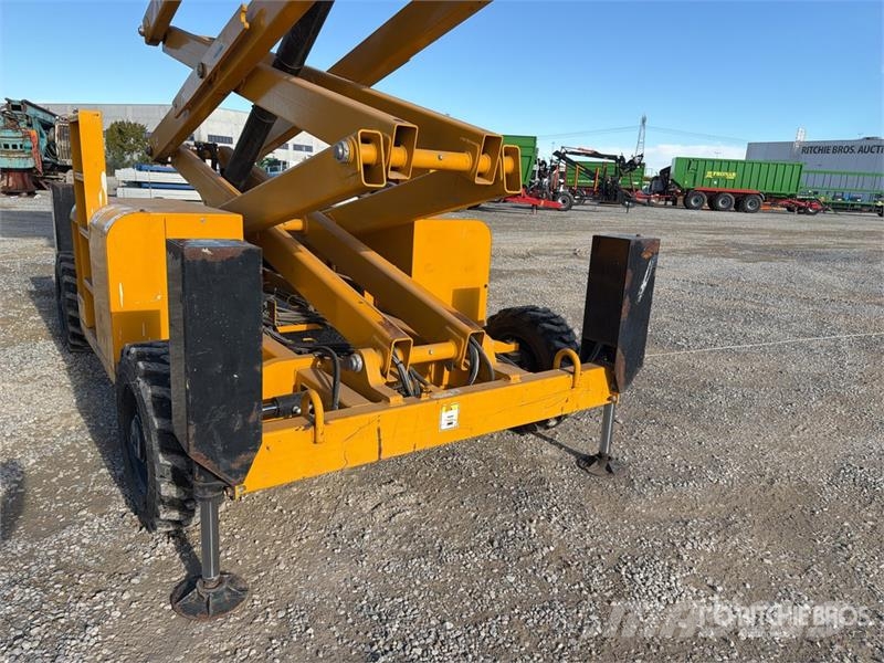 Haulotte H18S XL 4x4 Scissor Lift رافعات مقصية الشكل