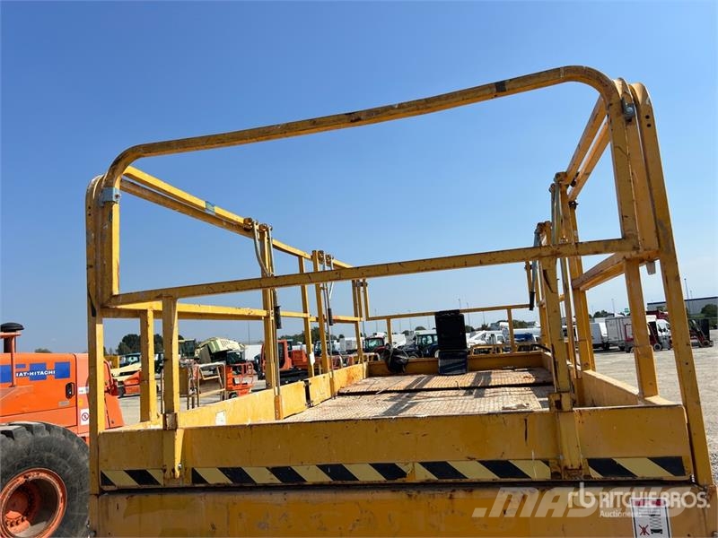 Haulotte H18SX Diesel Scissor Lift Scissor lifts