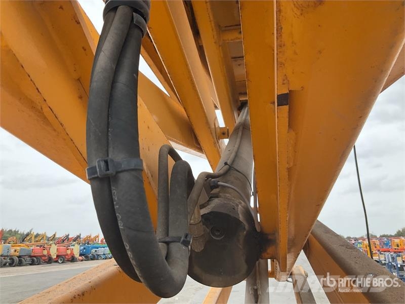 Haulotte H18SX Diesel Scissor Lift Schaarhoogwerkers