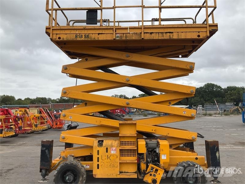 Haulotte H18SX Diesel Scissor Lift Schaarhoogwerkers