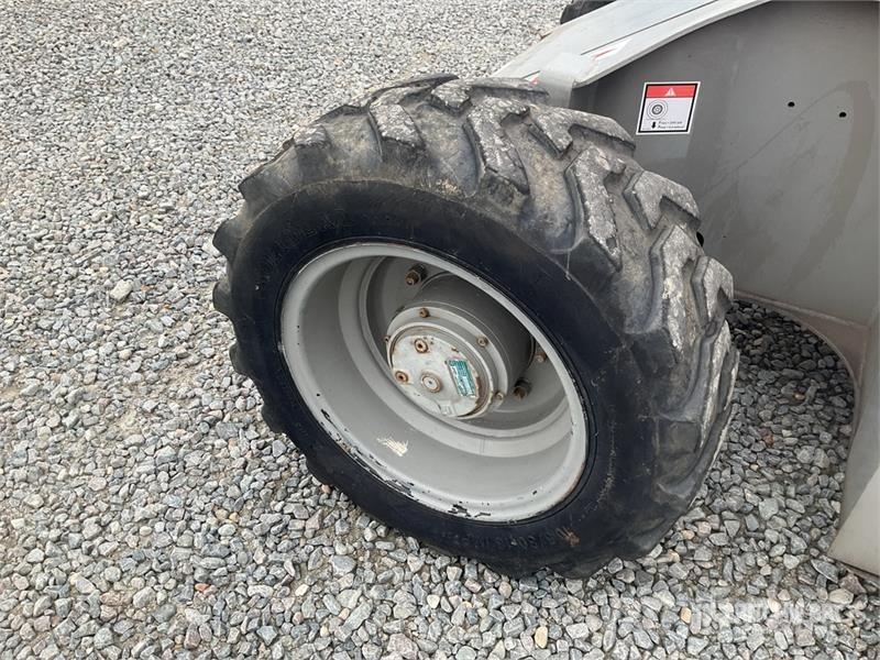 Haulotte HA120PX 4WD Diesel Articulating Boom Lift Zglobne dvižne ploščadi