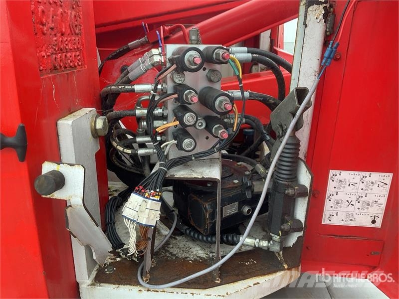 Haulotte HA120PX 4WD Diesel Articulating Boom Lift Zglobne dvižne ploščadi