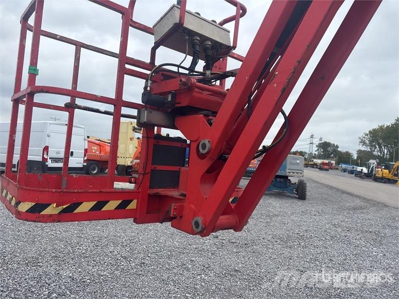 Haulotte HA120PX Diesel Articulating Boom Lift Kĺbové plošiny