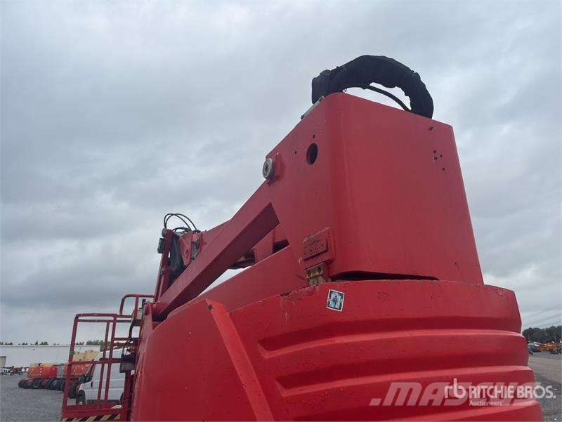 Haulotte HA120PX Diesel Articulating Boom Lift Kĺbové plošiny