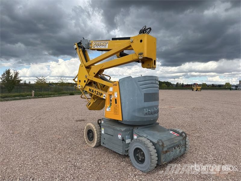 Haulotte HA12IP 2WD Electric Nacelle Articulee Articulating رافعات سلة مفصلية