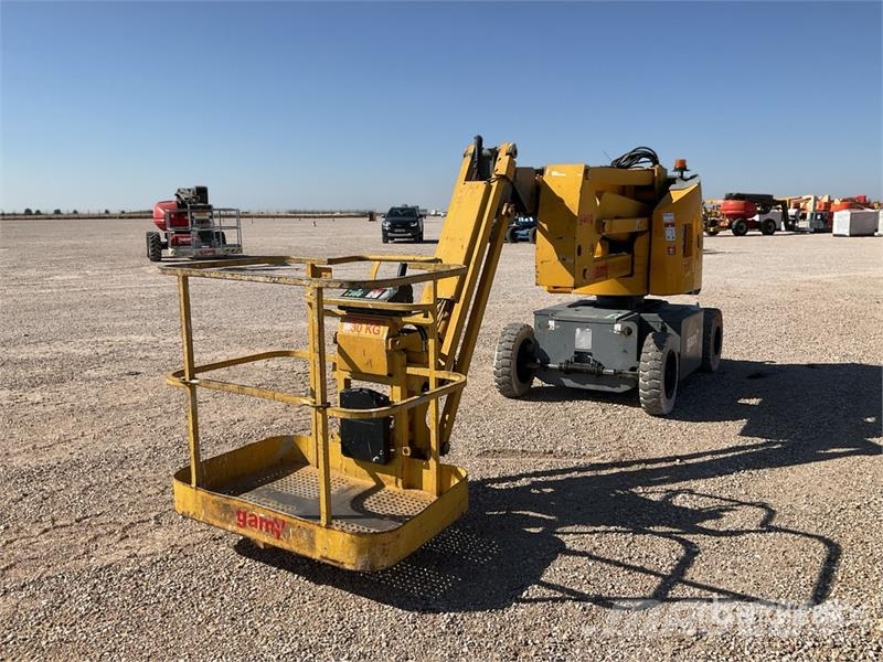 Haulotte HA12IP 2WD Electric Articulating Boom Lift Ανυψωτήρες με αρθρωτό βραχίονα