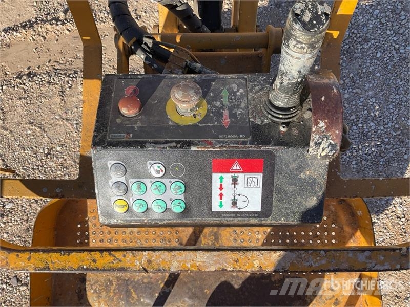 Haulotte HA12IP 2WD Electric 12 mts Electric Articulating B Bomlifte med knækarm