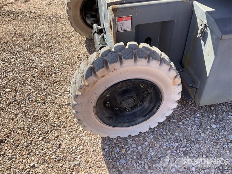 Haulotte HA12IP 2WD Electric Articulating Boom Lift Ανυψωτήρες με αρθρωτό βραχίονα