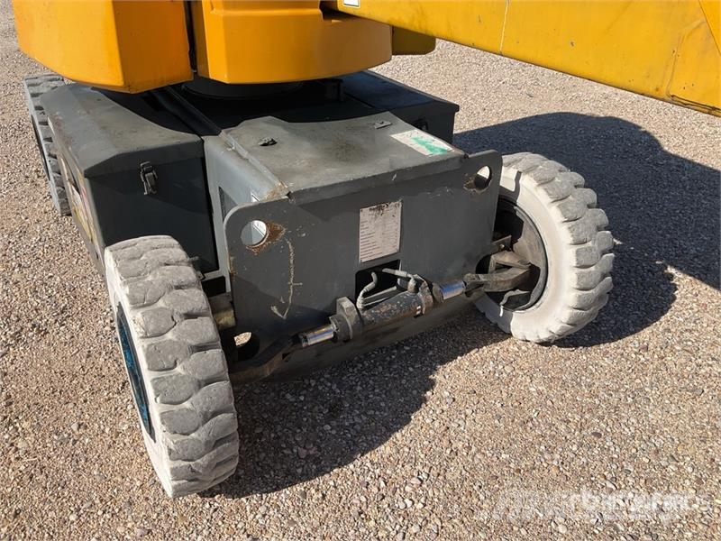 Haulotte HA12IP 2WD Electric Articulating Boom Lift Ανυψωτήρες με αρθρωτό βραχίονα