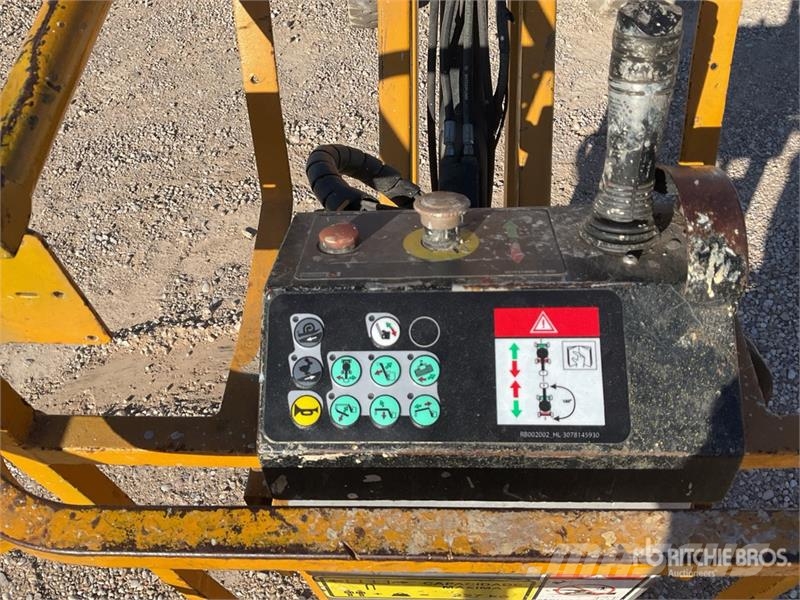 Haulotte HA12IP 2WD Electric 12 mts Electric Articulating B Bomlifte med knækarm