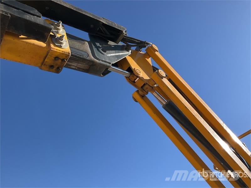 Haulotte HA12IP 2WD Electric 12 mts Electric Articulating B Bomlifte med knækarm