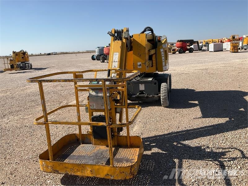 Haulotte HA12IP 2WD Electric Articulating Boom Lift Ανυψωτήρες με αρθρωτό βραχίονα