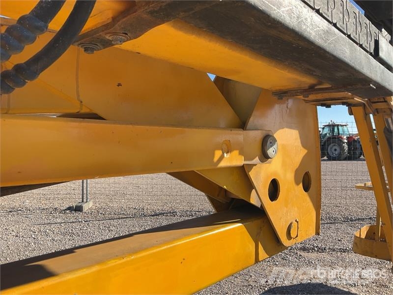 Haulotte HA12IP 2WD Electric 12 mts Electric Articulating B Bomlifte med knækarm