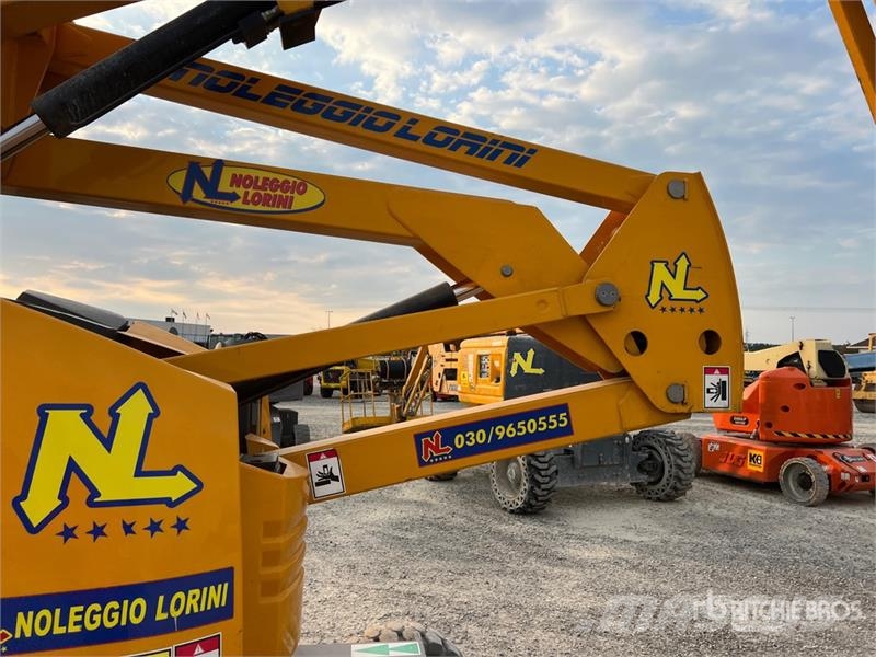 Haulotte HA12IP Electric Articulating Boom Lift Plataformas con brazo de elevación manual