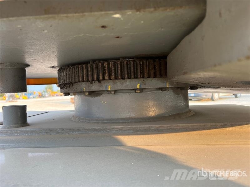 Haulotte HA12IP Electric Articulating Boom Lift Plataformas con brazo de elevación manual