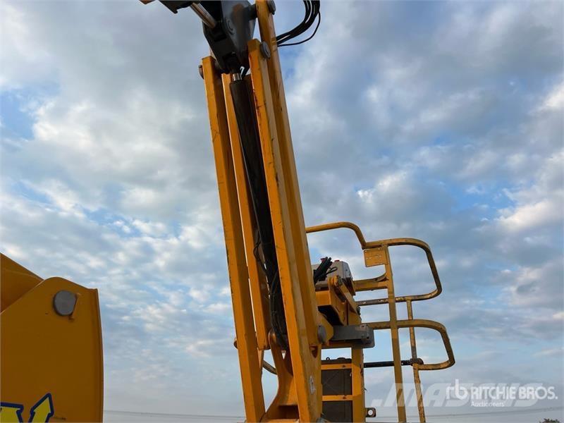 Haulotte HA12IP Electric Articulating Boom Lift Plataformas con brazo de elevación manual