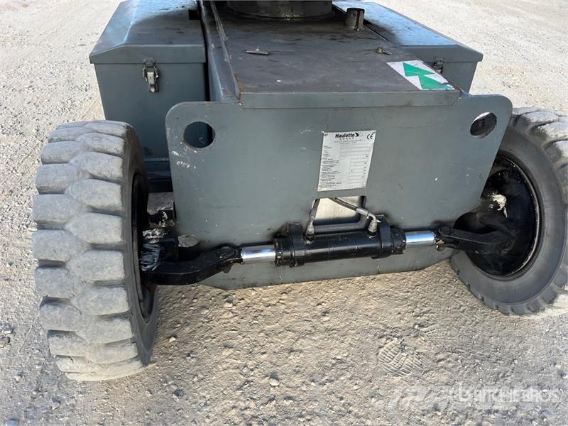 Haulotte HA12IP Electric Articulating Boom Lift Bomlifte med knækarm