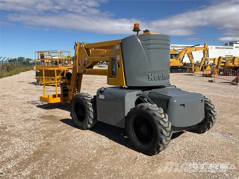 Haulotte HA12PX 4WD Diesel Articulating Boom Lift Zglobne dvižne ploščadi