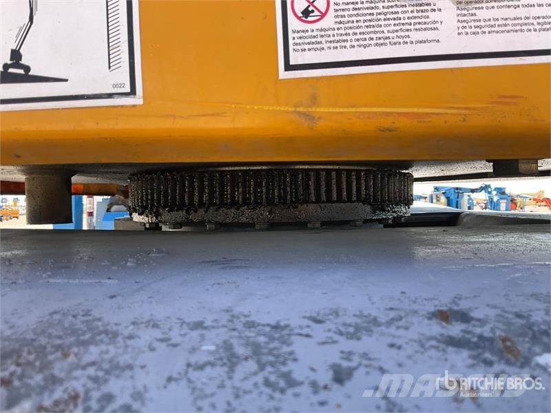 Haulotte HA12PX 4WD Diesel Articulating Boom Lift Bomlifte med knækarm