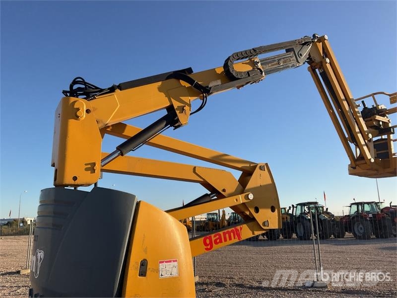 Haulotte HA12PX 4WD Diesel Articulating Boom Lift رافعات سلة مفصلية