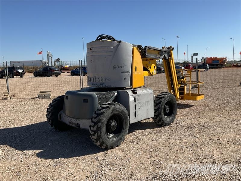 Haulotte HA12PX 4WD Diesel Articulating Boom Lift Bomlifte med knækarm