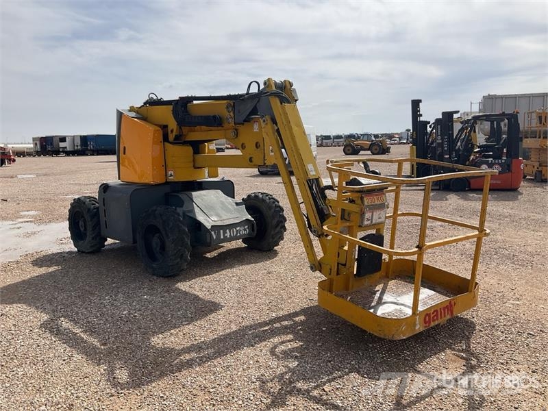 Haulotte HA12PX 4WD Diesel Articulating Boom Lift Колінчаті підйомники