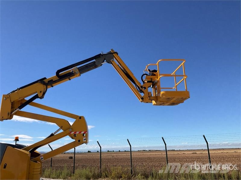 Haulotte HA12PX 4WD Diesel Articulating Boom Lift Zglobne dvižne ploščadi