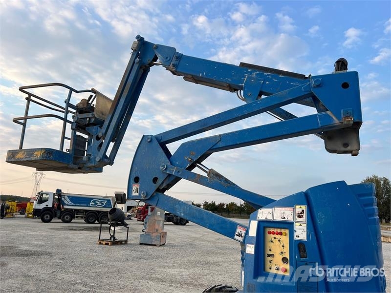 Haulotte HA12PX Diesel Articulating Boom Lift Zglobne dvižne ploščadi