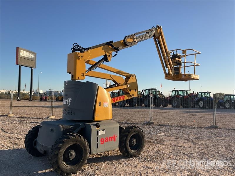 Haulotte HA12PX Diesel 12 mts Articulating Boom Lift Bomlifte med knækarm