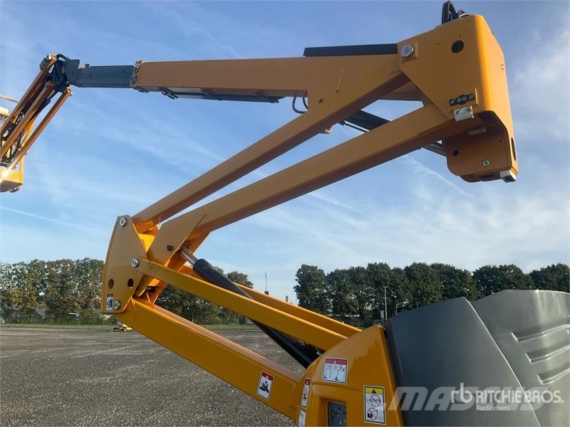 Haulotte HA151P 2WD Electric Articulating Boom Lift Elevadores braços articulados