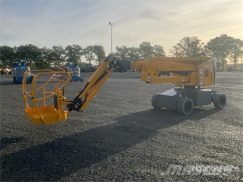 Haulotte HA151P 2WD Electric Articulating Boom Lift Elevadores braços articulados