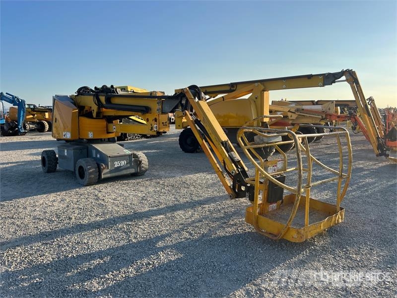 Haulotte HA15IP Electric Articulating Boom Lift (Inoperable Zglobne podizne platforme