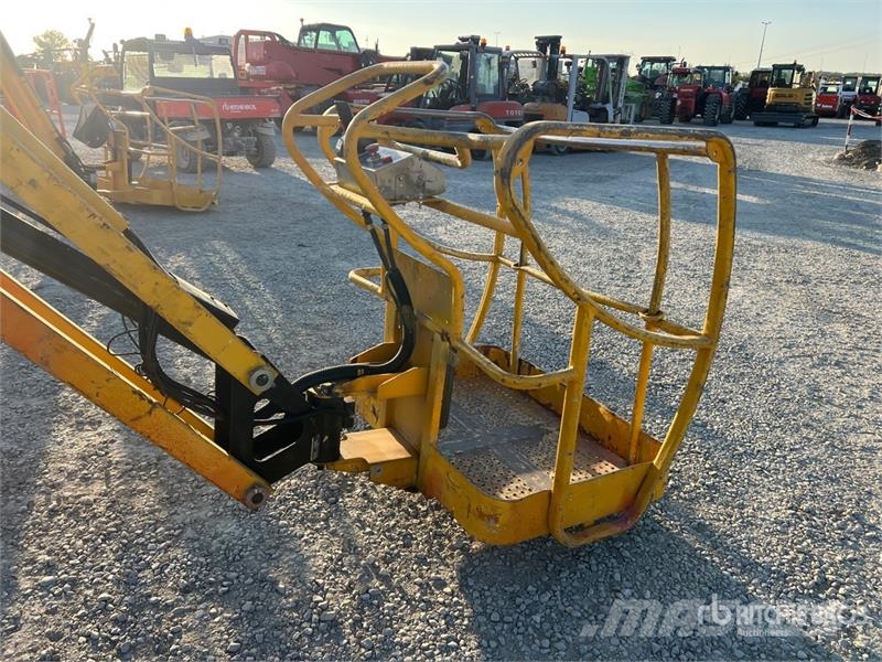 Haulotte HA15IP Electric Articulating Boom Lift (Inoperable Zglobne podizne platforme