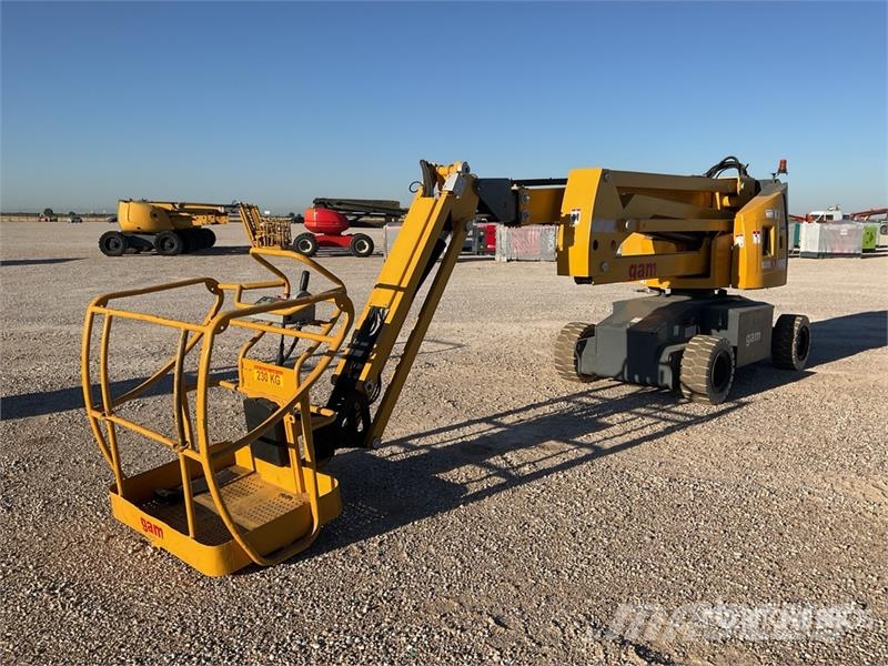 Haulotte HA15IP Electric Articulating Boom Lift Bomlifte med knækarm