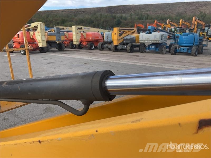 Haulotte HA16 RTJ PRO 4WD Diesel Articulating Boom Lift Gelenkteleskoparbeitsbühnen