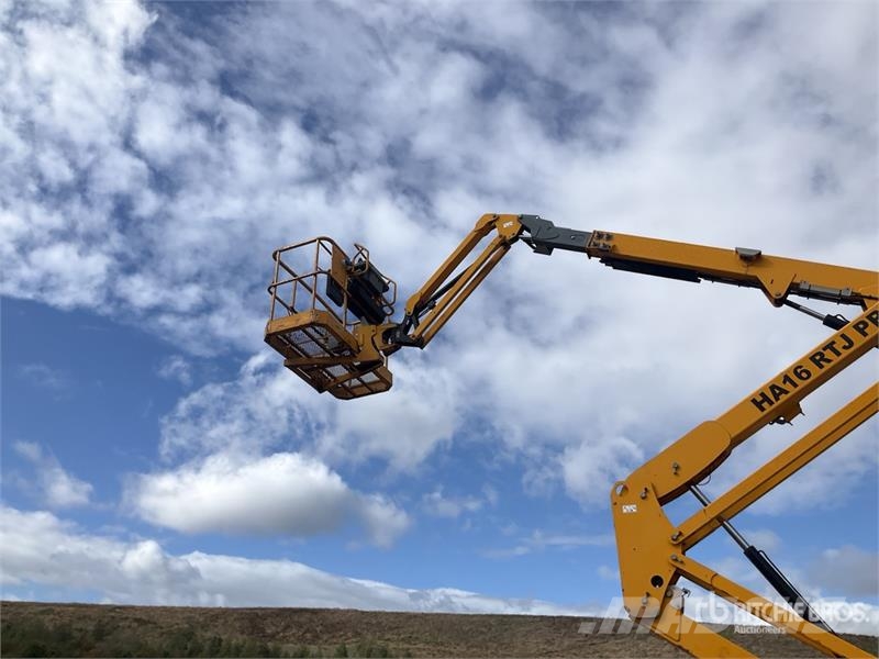 Haulotte HA16 RTJ PRO 4WD Diesel Articulating Boom Lift Gelenkteleskoparbeitsbühnen