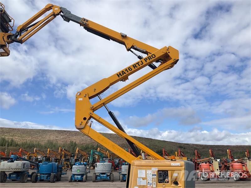 Haulotte HA16 RTJ PRO 4WD Diesel Articulating Boom Lift Gelenkteleskoparbeitsbühnen