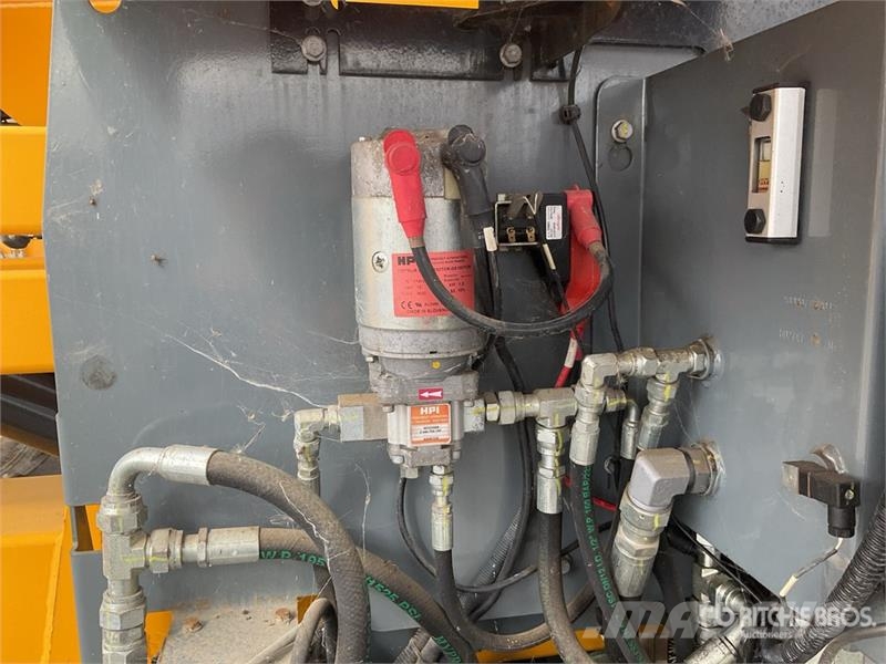 Haulotte HA16 RTJ PRO 4WD Diesel Articulating Boom Lift Gelenkteleskoparbeitsbühnen