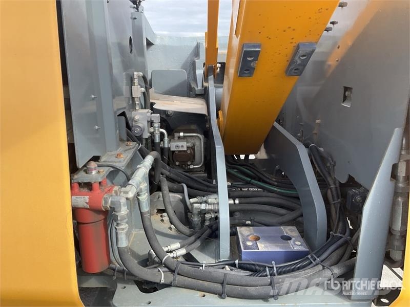 Haulotte HA16 RTJ PRO 4WD Diesel Articulating Boom Lift Gelenkteleskoparbeitsbühnen