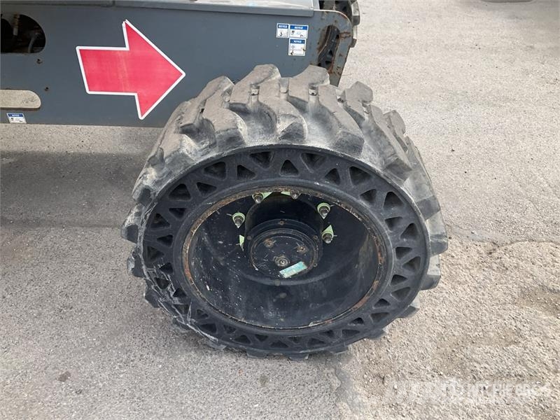 Haulotte HA16 RTJ PRO 4WD Diesel Articulating Boom Lift Gelenkteleskoparbeitsbühnen