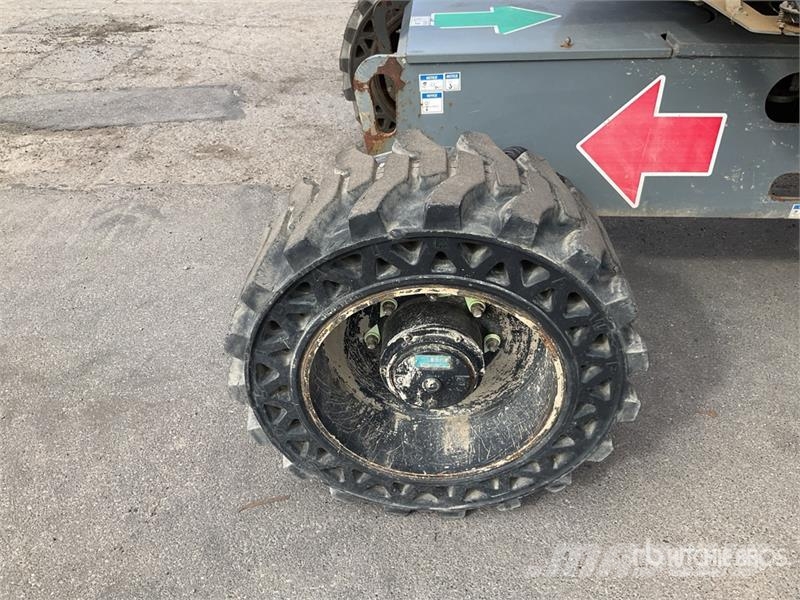 Haulotte HA16 RTJ PRO 4WD Diesel Articulating Boom Lift Gelenkteleskoparbeitsbühnen