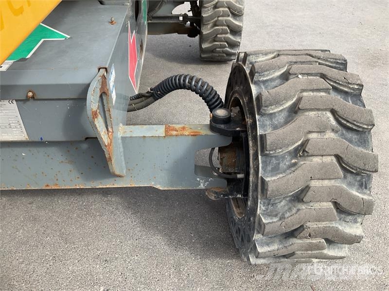 Haulotte HA16 RTJ PRO 4WD Diesel Articulating Boom Lift Gelenkteleskoparbeitsbühnen