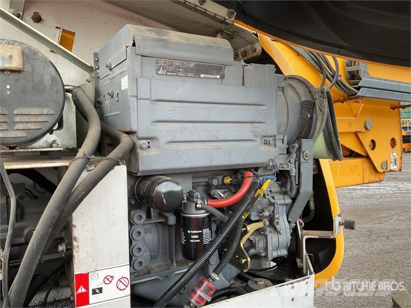 Haulotte HA16PX 4WD Diesel Articulating Boom Lift Articulated boom lifts
