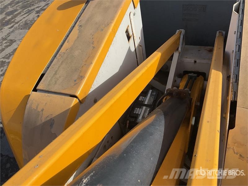 Haulotte HA16PX 4WD Diesel Articulating Boom Lift Strēles pacēlāji